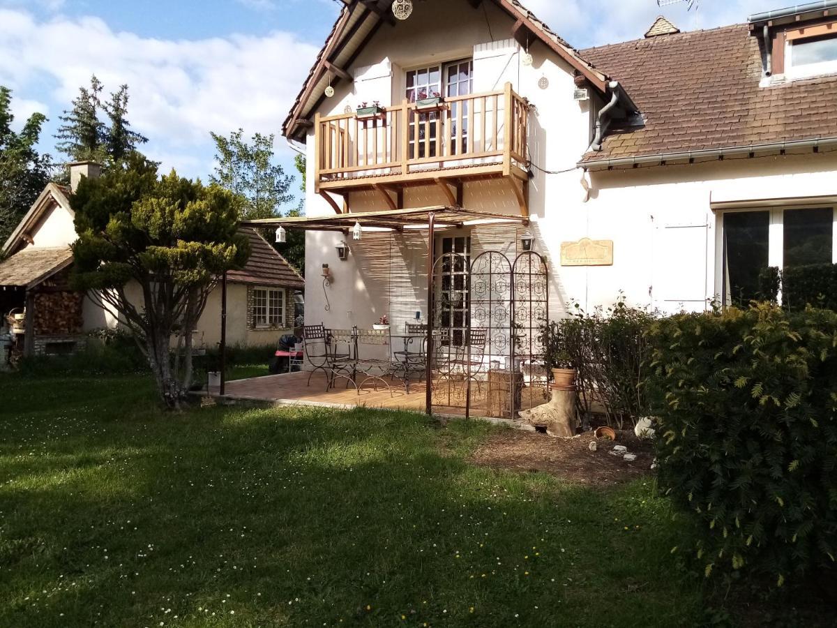 Garennes-sur-Eure Havre De Paix Au Bords De L'Eure - Divers Hebergements מראה חיצוני תמונה