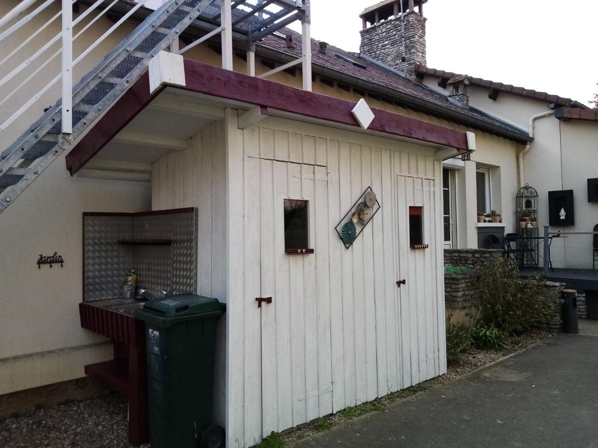 Garennes-sur-Eure Havre De Paix Au Bords De L'Eure - Divers Hebergements מראה חיצוני תמונה